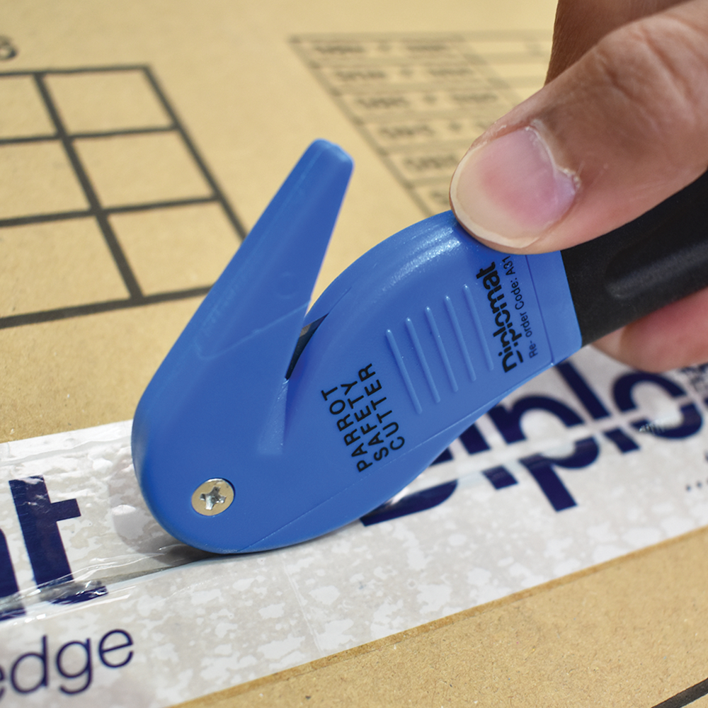 Diplomat A31 Heavy Duty Parrot Knife