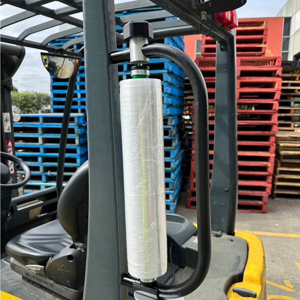 BOLT ENVIROWRAP Transparent 30% Recycled Content Pre-stretch Hand Pallet Wrap 380mm x 340m 7µm (Carton 8 Rolls)