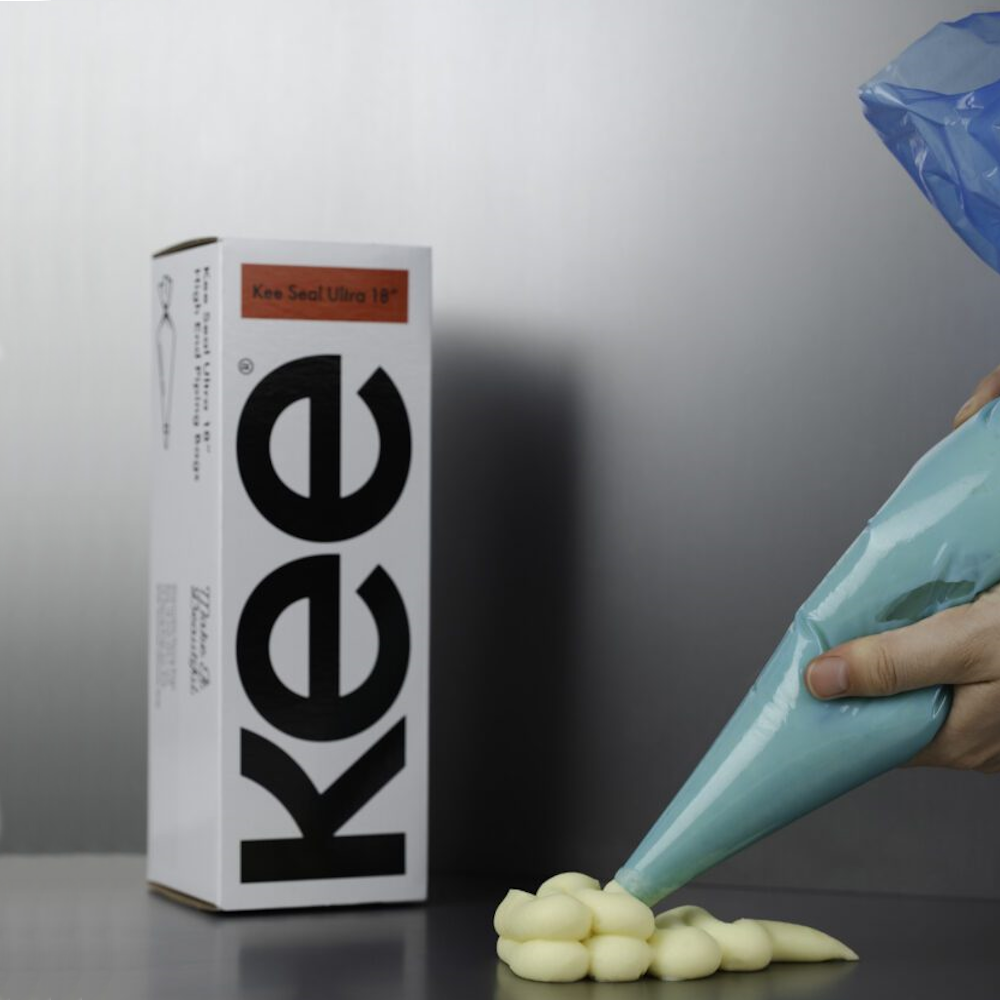 Disposable Blue Standard Piping Bags (Roll 100 Bags) (Carton 5 Rolls)